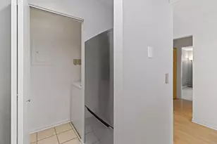 809 Harbor House Dr, Madison, WI 53719 - Photo 12