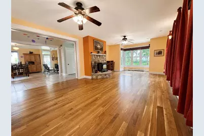 8220 N Tolles Road, Janesville, WI 53536 - Photo 8