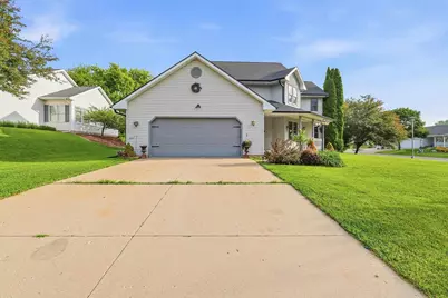 212 Webster Street, Beaver Dam, WI 53916 - Photo 2