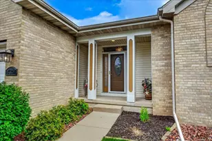 712 Brook St, DeForest, WI 53532 - Photo 2