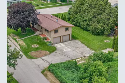 1120 South Street, Black Earth, WI 53515 - Photo 6