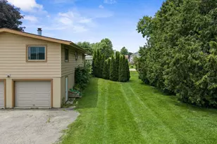 1120 South St, Black Earth, WI 53515 - Photo 4
