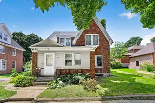 308 S Brooks St, Madison, WI 53715 - Photo 2