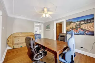 308 S Brooks St, Madison, WI 53715 - Photo 8