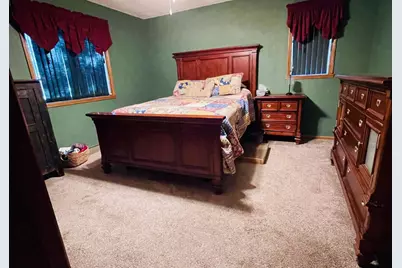 1113 N Wuthering Hills Drive, Janesville, WI 53546 - Photo 10