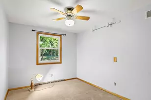 1521 Mayfield Ln, Madison, WI 53704 - Photo 18