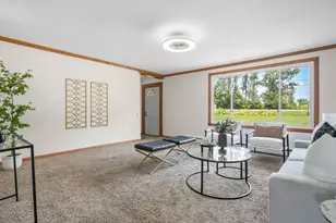 4705 Meadowview Rd, Madison, WI 53711 - Photo 4