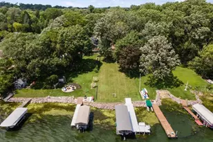 1004 Birch Haven Cir, Monona, WI 53716 - Photo 10