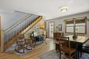 4712 Rothman Pl, Monona, WI 53716 - Photo 8