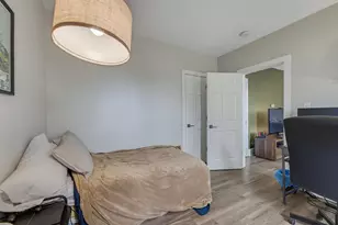 2436 S Wentworth Ave, Milwaukee, WI 53207 - Photo 24