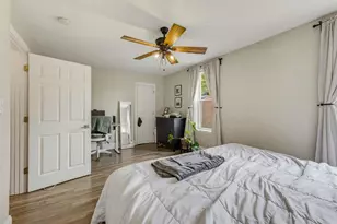 2436 S Wentworth Ave, Milwaukee, WI 53207 - Photo 20
