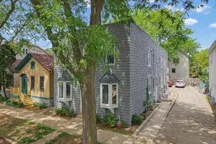 2436 S Wentworth Ave, Milwaukee, WI 53207 - Photo 4