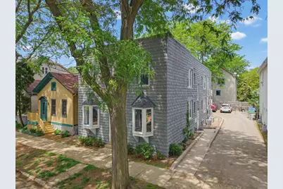 2436 S Wentworth Avenue, Milwaukee, WI 53207 - Photo 2
