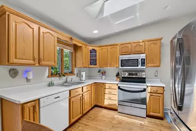 3202 Coventry Trail, Madison, WI 53713 - Photo 20