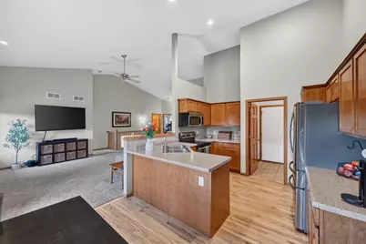 2102 Talc Trail, Madison, WI 53719 - Photo 8