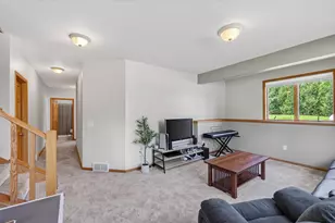 2102 Talc Trail, Madison, WI 53719 - Photo 24