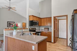 2102 Talc Trail, Madison, WI 53719 - Photo 12