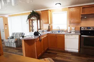 834 E Broadway St, Blair, WI 54616 - Photo 10