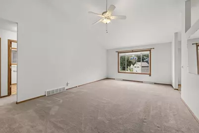 5237 Summer Ridge Drive, Madison, WI 53704 - Photo 20