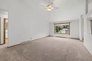 5237 Summer Ridge Dr, Madison, WI 53704 - Photo 20