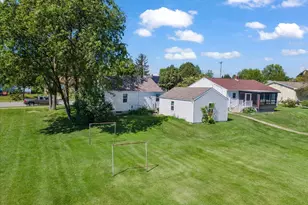 628 Packard St, Tomah, WI 54660 - Photo 4