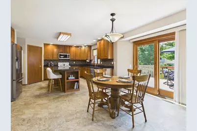 704 Augusta Drive, Waunakee, WI 53597 - Photo 6