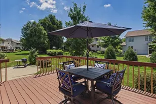 704 Augusta Dr, Waunakee, WI 53597 - Photo 2