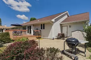 704 Augusta Dr, Waunakee, WI 53597 - Photo 68