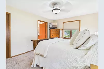 704 Augusta Drive, Waunakee, WI 53597 - Photo 14