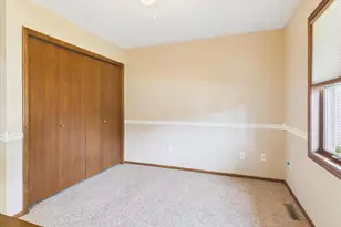 704 Augusta Dr, Waunakee, WI 53597 - Photo 38