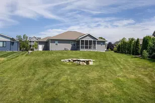 1378 Bunker Hill Dr, Sun Prairie, WI 53590 - Photo 20
