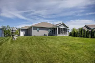 1378 Bunker Hill Dr, Sun Prairie, WI 53590 - Photo 22