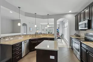 9007 Royal Oaks Cir, Madison, WI 53593 - Photo 16