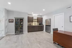 9007 Royal Oaks Cir, Madison, WI 53593 - Photo 40