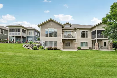 9007 Royal Oaks Circle, Madison, WI 53593 - Photo 6