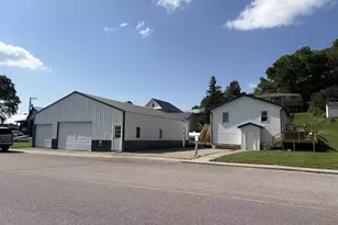 308 Spring St, Ferryville, WI 54626 - Photo 2