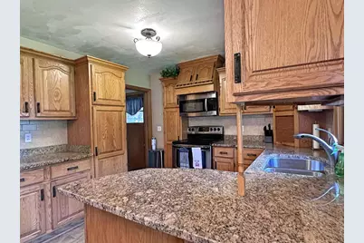 1331 S Crosby Avenue, Janesville, WI 53546 - Photo 16