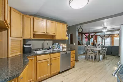 321 E Marion Street, Portage, WI 53901 - Photo 2