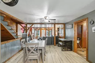 321 E Marion St, Portage, WI 53901 - Photo 10