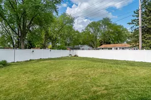 1913 Black Bridge Rd, Janesville, WI 53545 - Photo 42