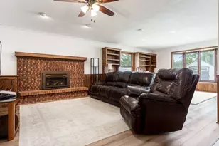 1913 Black Bridge Rd, Janesville, WI 53545 - Photo 14