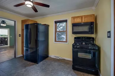 133 Walker Street, Janesville, WI 53536 - Photo 12