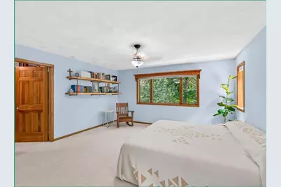 546 Echo Valley Road, Brooklyn, WI 53521 - Photo 8