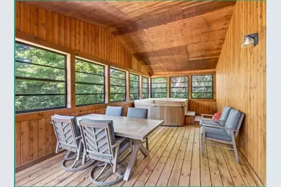546 Echo Valley Road, Brooklyn, WI 53521 - Photo 8