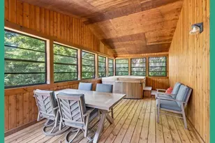 546 Echo Valley Rd, Brooklyn, WI 53521 - Photo 8