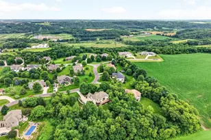 7534 Summit Ridge Rd, Middleton, WI 53562 - Photo 74