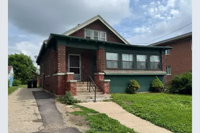 359 W Grand Avenue, Beloit, WI 53511 - Photo 2