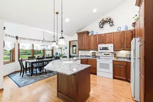 541 Lincoln St, Waterloo, WI 53594 - Photo 12