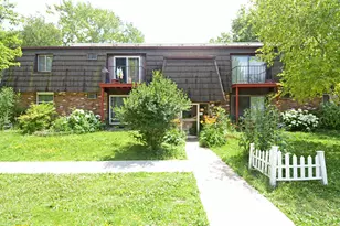 4601 Crescent Rd, Fitchburg, WI 53711 - Photo 14