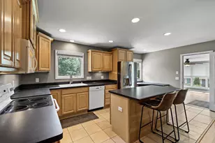 1418 Arrowood Dr, Madison, WI 53704 - Photo 16